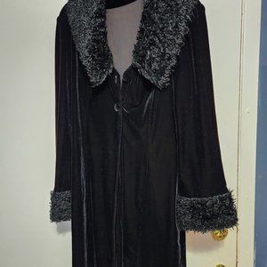 Black velveteen faux fur trim jacket